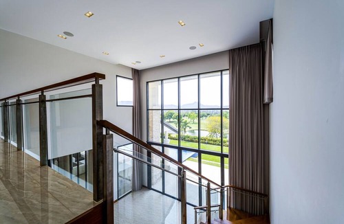 Hin Lek Fai Villa | Luxury Mansion On Golf Course - BMG5