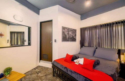 Nana Hotel | Episode 11 Hostel Sukhumvit