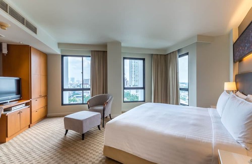 Chong Nonsi Hotel | Chatrium Sathon Bangkok