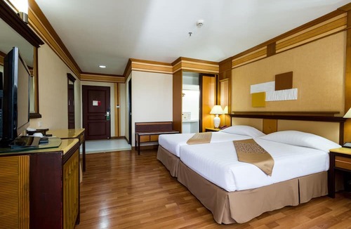 Khu Khot Hotel | Asia Airport Hotel