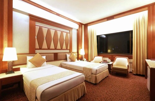 Thanon Phetchaburi Hotel | Asia Hotel Bangkok