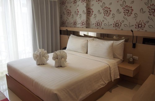 Mak Khaeng Hotel | Kavin Buri Green Hotel