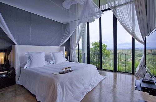 Pong Ta Long Hotel | Sala Khaoyai