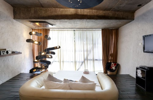 Thapae Hotel | Mo Rooms
