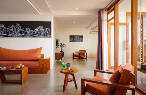 Downtown Siem Reap Hotel | Golden Temple Residence
