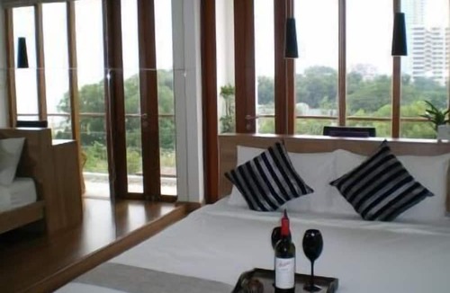 Na Chom Thian Hotel | 5ive Beach House Hotel