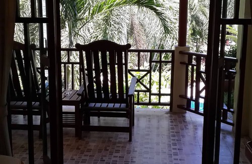 Chaweng City Center Resort | Rattana Guesthouse & Bungalow