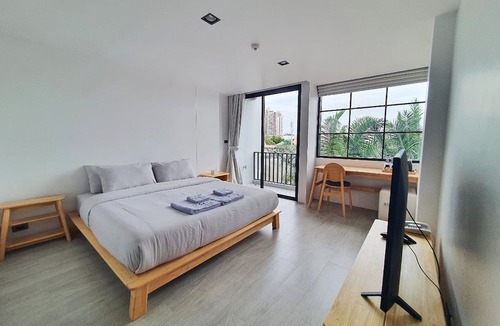 Chonburi Hotel | Tassana Place Boutique Hotel Bansuan