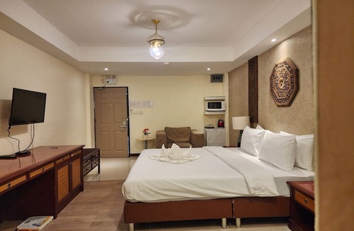 Mueang Samut Prakan District Hotel | KIM HOTEL AT BANGPLONG
