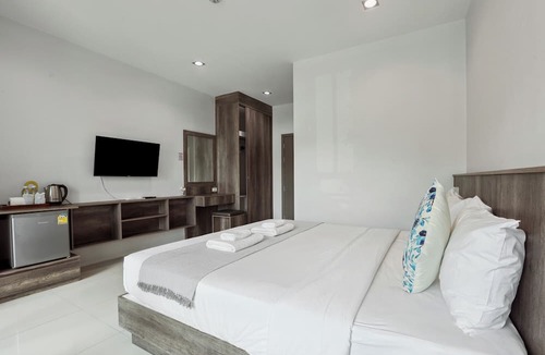 Mai Khao Hotel | De Piraya Residence