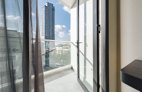 Thanon Phetchaburi Hotel | MO Hotel Bangkok