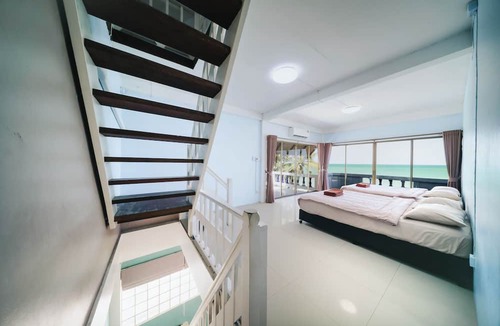 Ban Chang Villa | GAO Bee One Beachfront Pool Villa