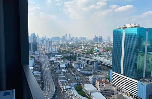 Khanna Yao Condo | Blossom Comzy Duplex
