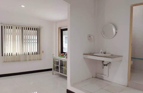 Sanambin Apartment | JR - House #2 34-103