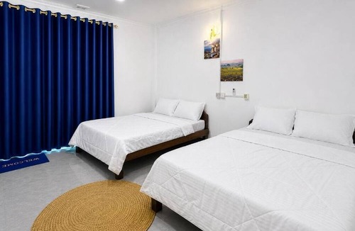 Koh Rong Hostel | David's Hostel & Restaurant