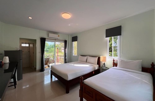 Chumphon Hotel | Naisang Hostel