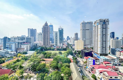 Chamkar Mon Hotel | Metra Tower