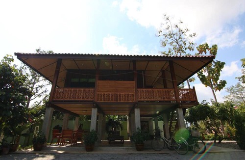 San Sai House | Little Teak Home Stay
