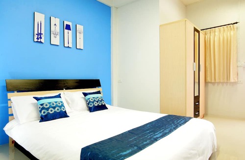 Khlong Maha Nak Hotel | Smile Inn
