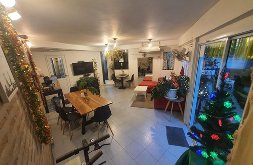 Bangkok Central Business District Hostel | Home16 Hostel 16