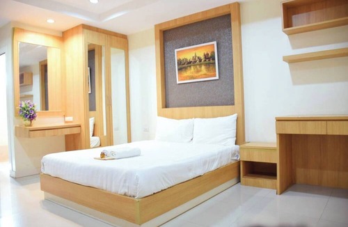 Bang Sare Hotel | Sea Hill Boutique Residence
