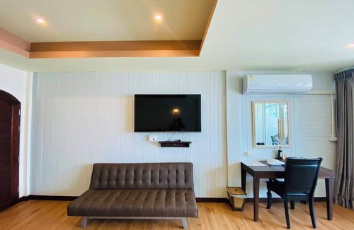 Saphli Hotel | Talay Sai Hotel