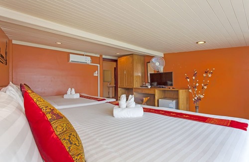 Ban Ta Khun Hotel | Panvaree Resort