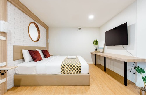 Bang Na Hotel | Lee's Mark Residence