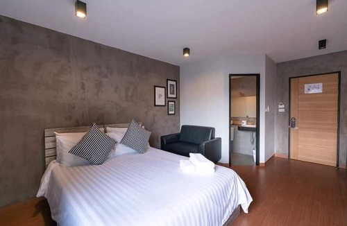 Chan Kasem Hotel | My loft residence