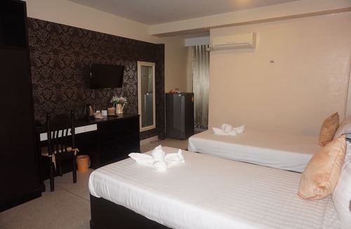 Surin Hotel | Metro Residence