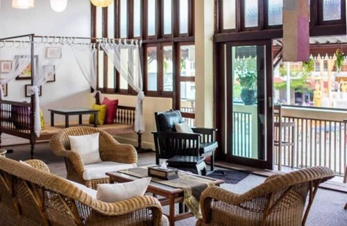 Thapae Hotel | Ban Chang Tong Hotel