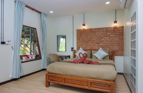 Ban Tai Hotel | Pongphen Guesthouse