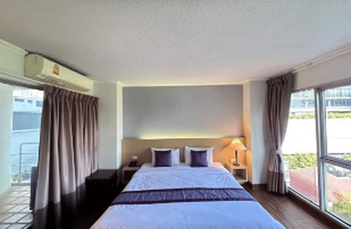 Yan Nawa Hotel | Collection O The Step Sathorn
