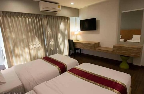 Mae Kon Hotel | Season Namkorn Resort