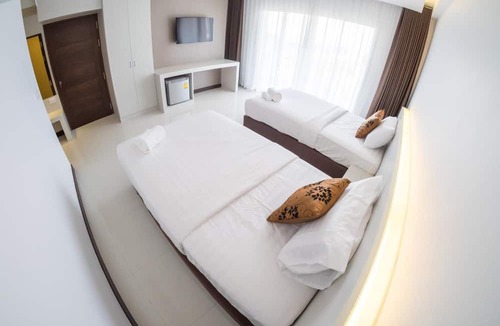 Sing Buri Hotel | Chaisaeng Villa Hotel
