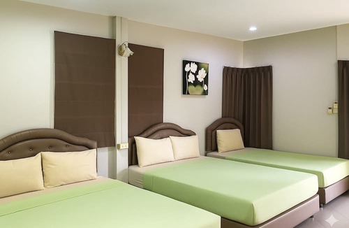 Khlong Khut Hotel | Peai Ta Lea Resort