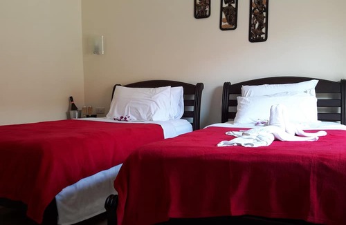 Bang Sare Hotel | Siam Court