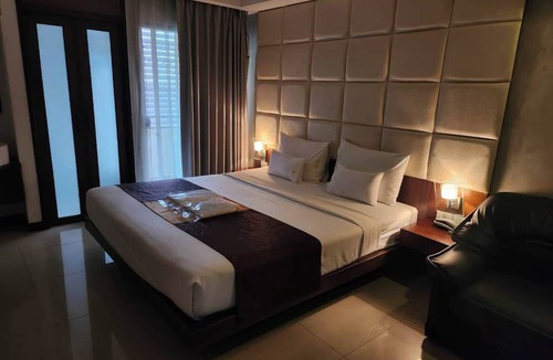 Ladprao Hotel | Collection O The Bangkok Cha Cha Suite
