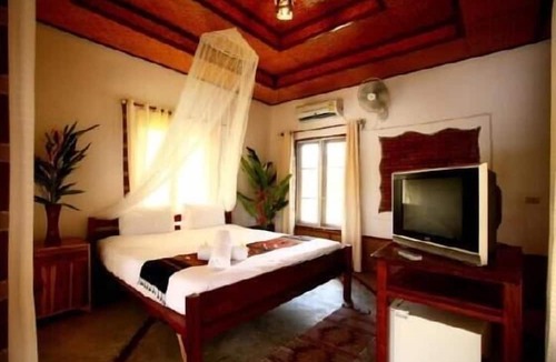 Mae Hi Hotel | Pai Love & Baan Chon Phao Resort