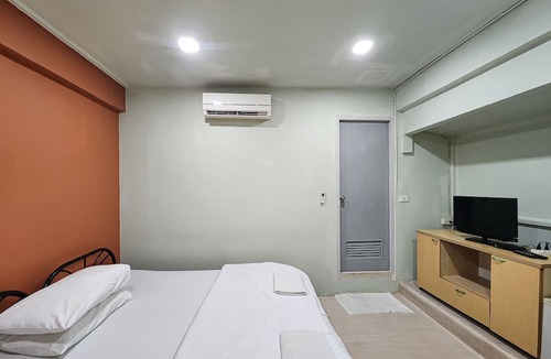 Embassy District House | 33 SALADAENG