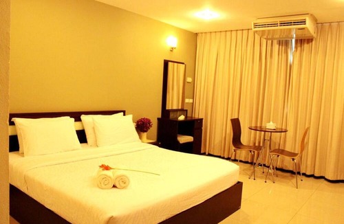 Bang Wa Hotel | 14Resort