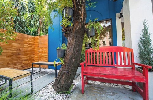 Bang Na Hotel | Shade House - Bitec Bangna