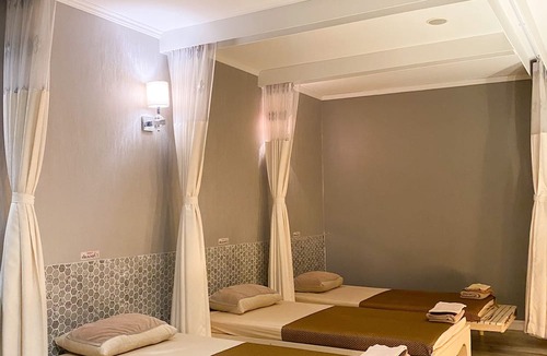 Nakhon Sawan Hotel | Grand Hill Resort and Spa