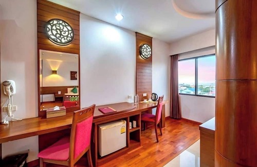 Nakhon Si Thammarat Hotel | The Ligor City Hotel