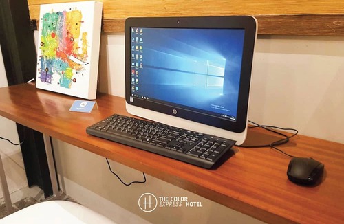 Nakhon Si Thammarat Hotel | The Color Express Hotel
