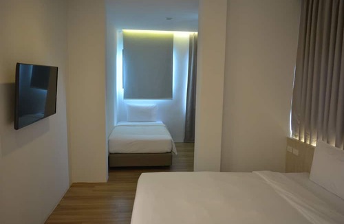 Bangkok Central Business District Hostel | Rezt Bangkok - Hostel