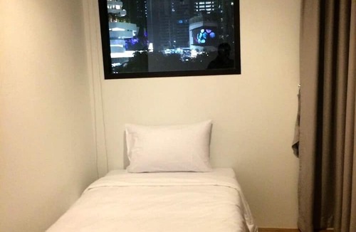 Bangkok Central Business District Hostel | Rezt Bangkok - Hostel