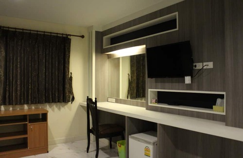 Wat Sam Phraya Hotel | SamSenSam Place