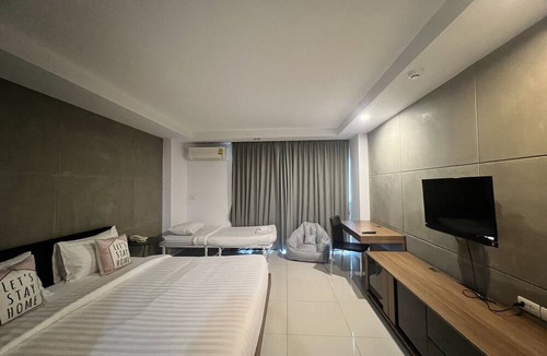 Nai Mueang Hotel | WE GRAND EVER 9