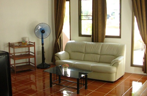 Klaeng Hotel | Kevin Resort